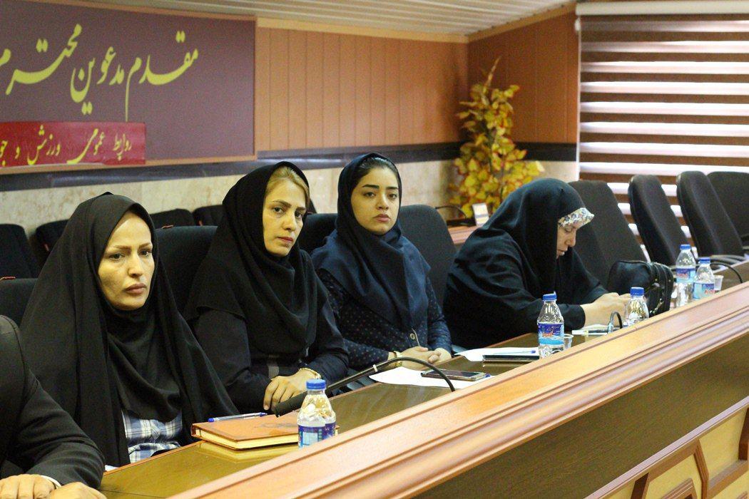 نشست مسئولین فرهنگی هیات های ورزشی استان با مسئولین بنیاد فرهنگی