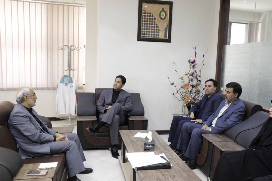 دیدار دکتر علی قرایی، رئیس هیئت فوتبال استان کرمان با نماینده مردم کرمان و راور