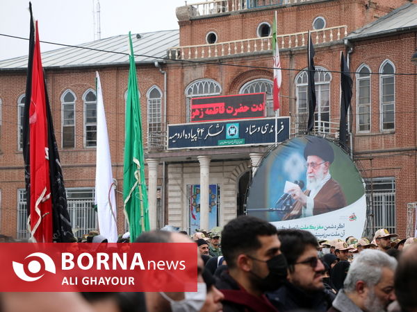 تشییع پیکر شش شهید گمنام در ارومیه همزمان با سالروز شهادت حضرت زهرا 