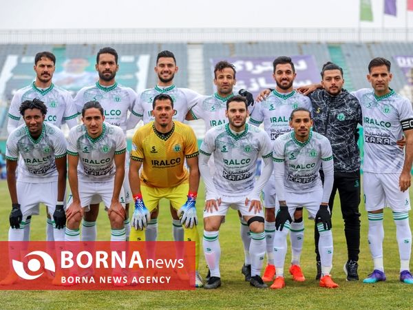 دیدار تیم های فوتبال آلومینیوم - گل گهر