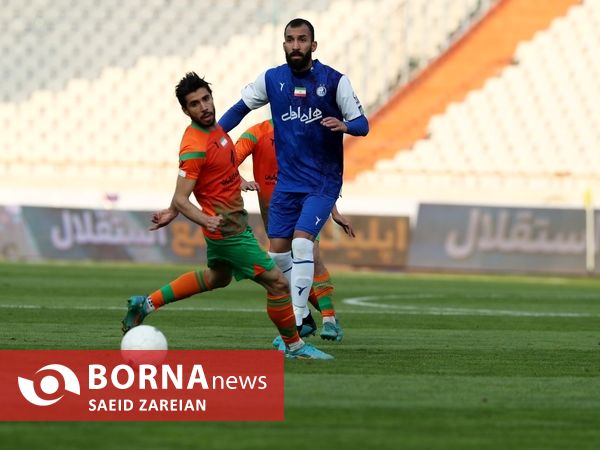 دیدار تیم های استقلال تهران -مس رفسنجان