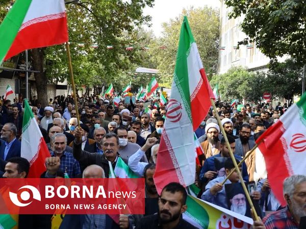 راهپیمایی 13 آبان در ساری