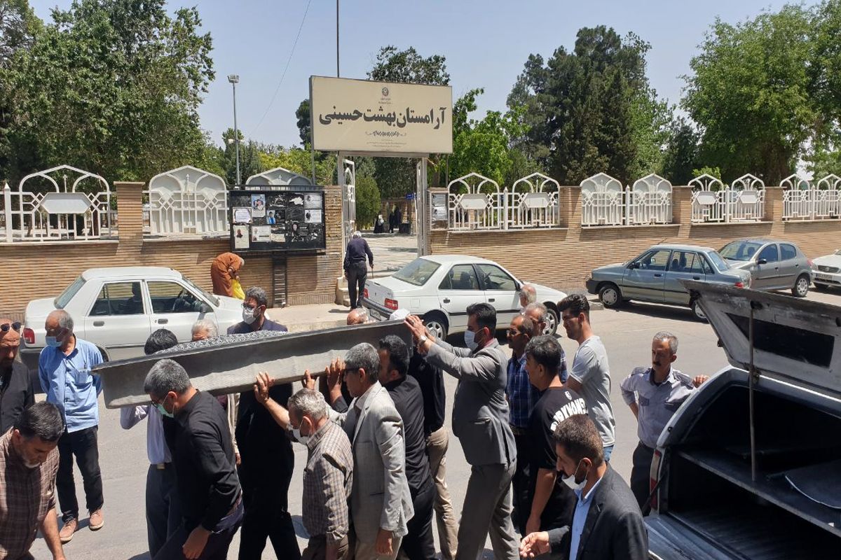 پیکر پیش کسوت رسانه در قزوین تشییع و به خاک سپرده شد