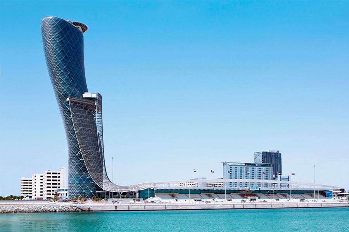 برج کج ابوظبی که قواعد طبیعی را به سخره گرفت