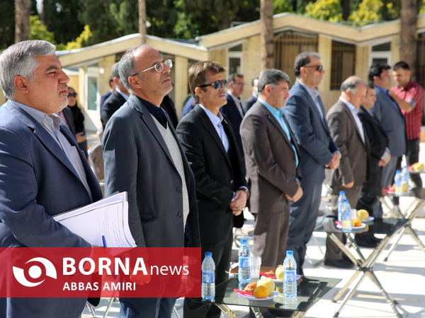 پویش تامین نوشت افزار دانش آموزان مجاور تاسیسات نفتی و گازی