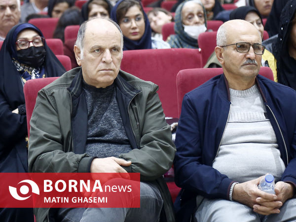 اکران مستند از تیرانا تا تهران