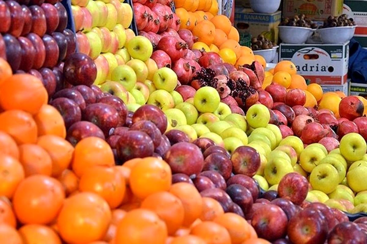 سازمان تعاونی روستایی میوه‌های باد کرده شب عید را به مزایده گذاشت/ وقتی قیمت‌ها عادلانه نباشد میوه، خوراک دام می‌شود!