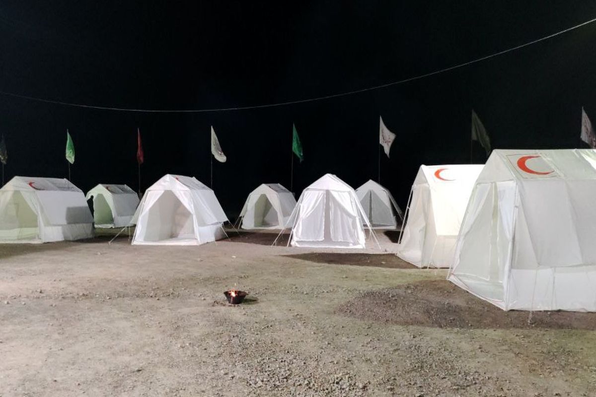 برپایی اردوگاه ۴۰۰ نفره اسکان اضطراری در کویر لوت