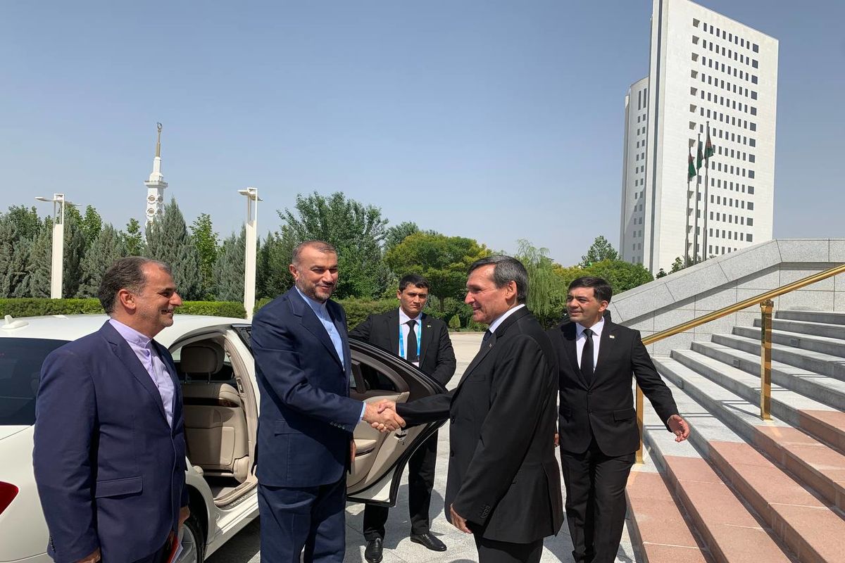استقبال وزیر امور خارجه ترکمنستان از امیرعبداللهیان 