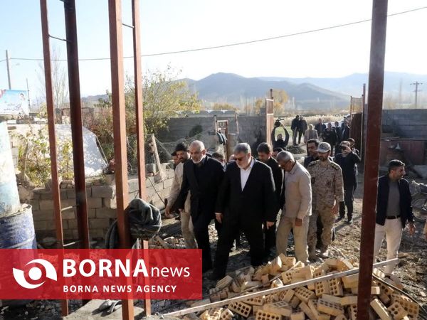 بازدید وزیر کشور از روند بازسازی مناطق زلزله زده خوی 