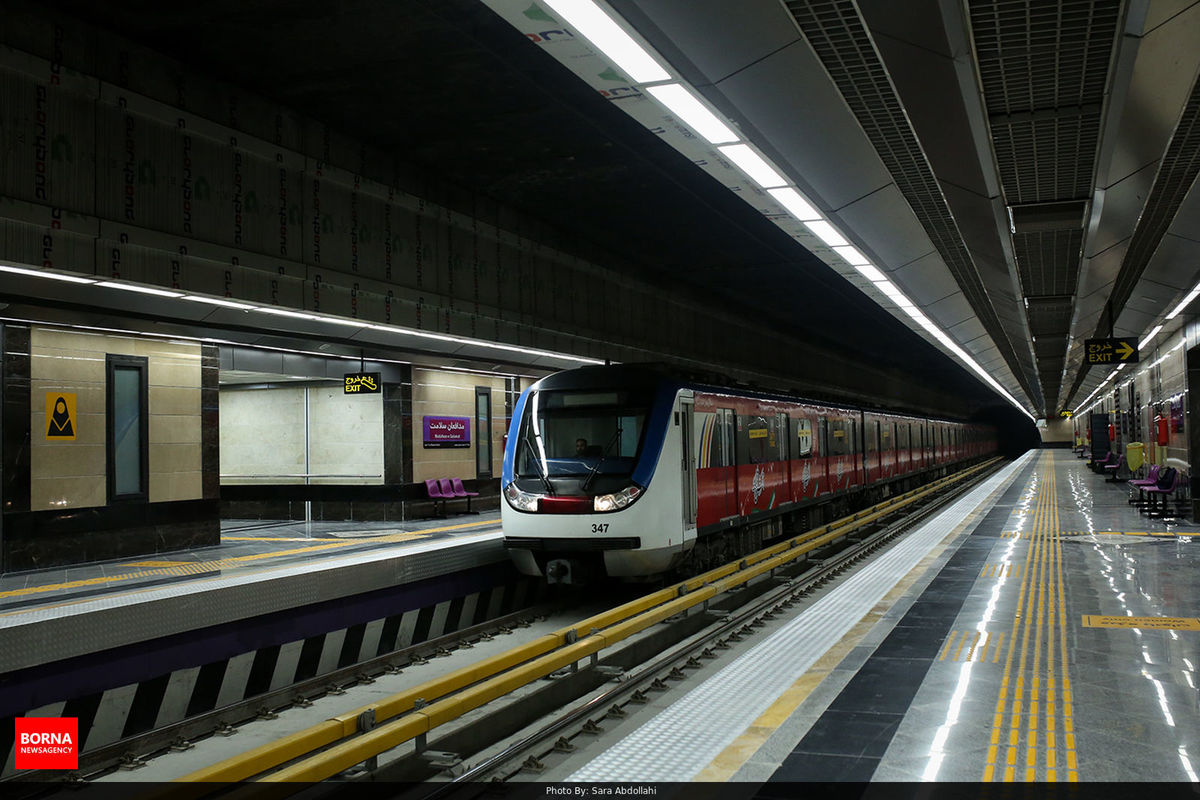 ریل‌گذاری مسیر برگشت خط مترو تهران-پرند