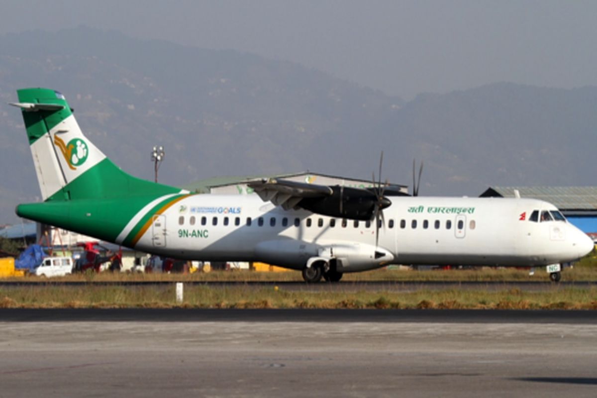 سقوط هواپیمای مسافربری در نپال+ فیلم