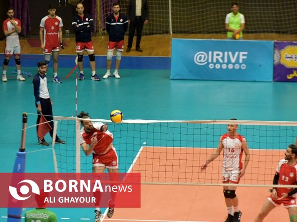 دیدار تیم های والیبال شهرداری ارومیه - لبنیات هراز آمل