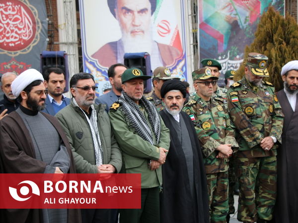 تشییع پیکر شش شهید گمنام در ارومیه همزمان با سالروز شهادت حضرت زهرا 