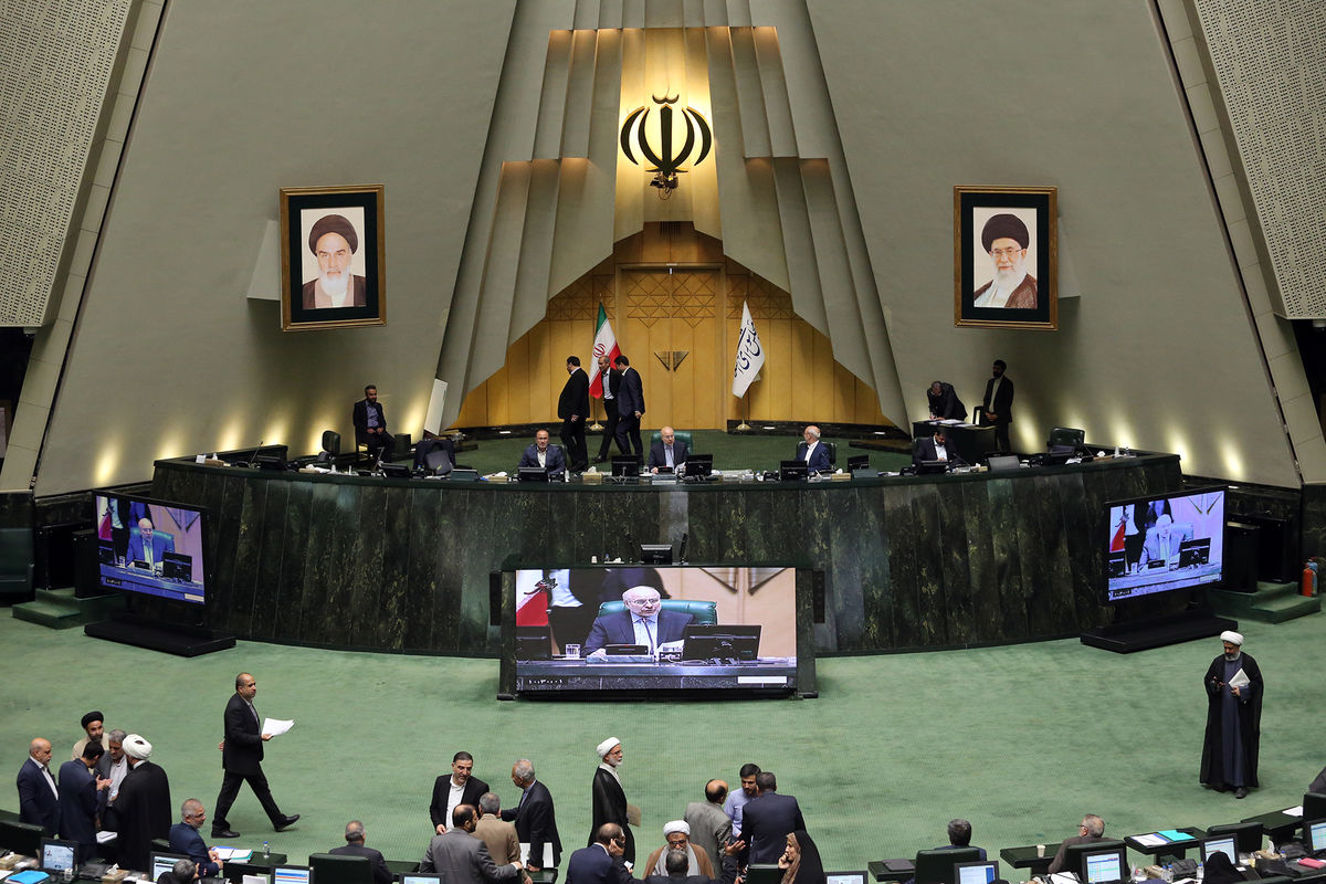 اصلاح موادی از کتاب پنجم قانون مجازات اسلامی در صحن علنی مجلس
