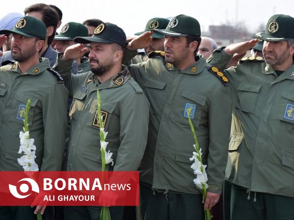 ورود پیکر مطهر شش شهید گمنام به آذربایجان غربی