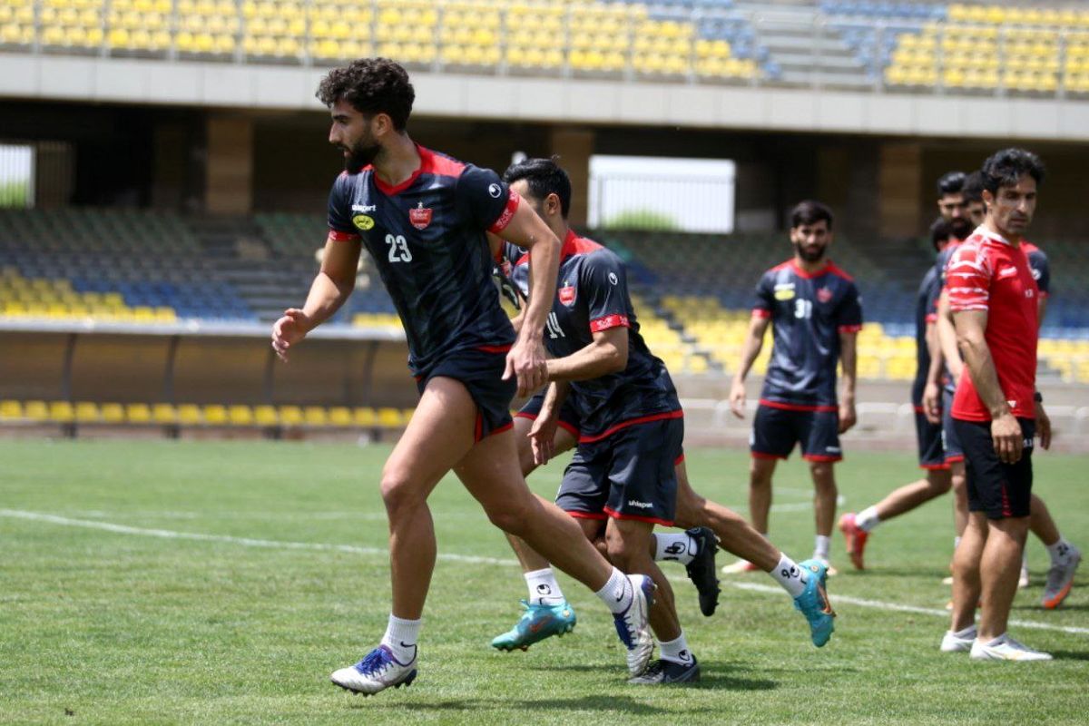 ریکاوری و تنیس فوتبال پرسپولیسی‌ها در ورزشگاه شهید کاظمی