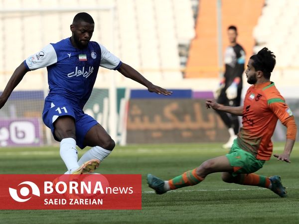 دیدار تیم های استقلال تهران -مس رفسنجان