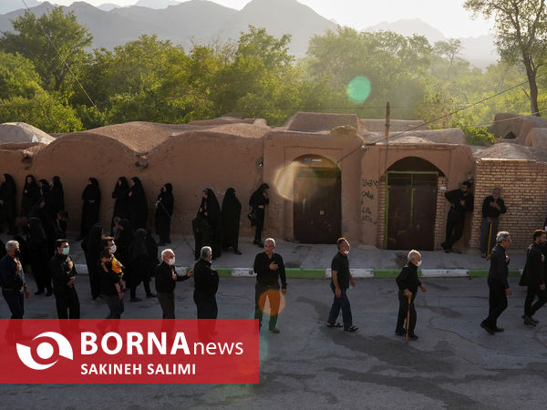 عزاداری روز تاسوعای حسینی در روستای هفتهر 